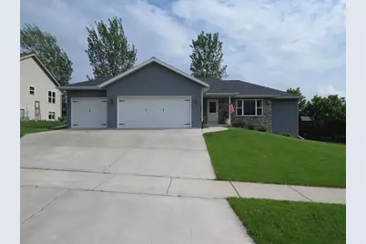105 Wilderness Way, Beaver Dam, WI 53916 - Photo 1
