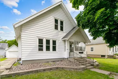 729 W Cook Street, Portage, WI 53901 - Photo 1