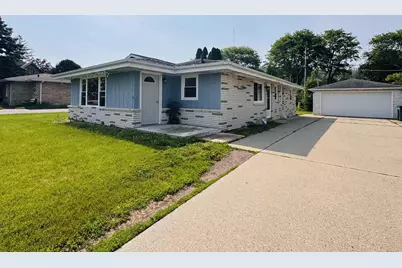 1120 4th Street, Baraboo, WI 53913 - Photo 1