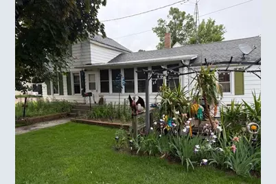 105 Jefferson Street, Portage, WI 53901 - Photo 1