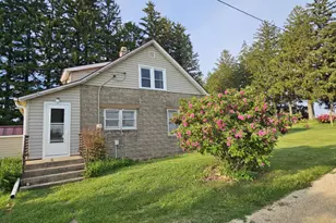 58402 S Buck Creek Rd, Ferryville, WI 54624 - Photo 1