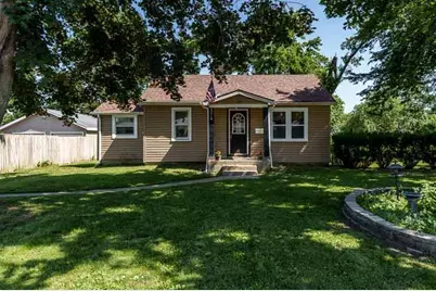 216 Kellogg Avenue, Janesville, WI 53546 - Photo 1