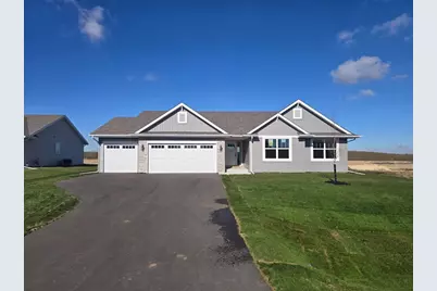 1065 E Birchwood Drive, Beloit, WI 53511 - Photo 1