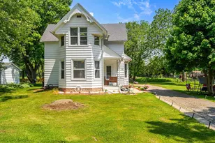 547 Eureka St, Ripon, WI 54971 - Photo 1