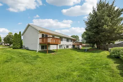 609-611 Eagle Crest Court, Prairie Du Sac, WI 53578 - Photo 1