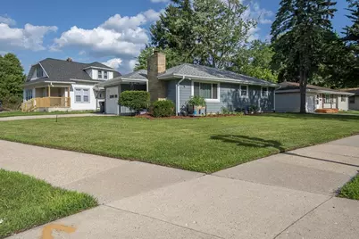 2302 E Milwaukee Street, Janesville, WI 53545 - Photo 1