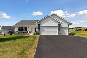 705 E Mason Dr, Edgerton, WI 53534 - Photo 1