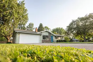 4304 Oldwyck Dr, Janesville, WI 53546 - Photo 1