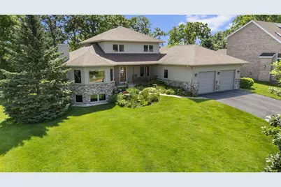 825 Nordic View, Mount Horeb, WI 53572 - Photo 1