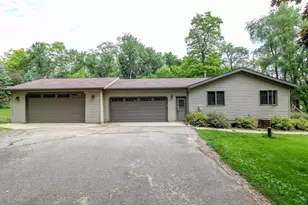 N3980 Meadow Dr, Cambridge, WI 53523 - Photo 1