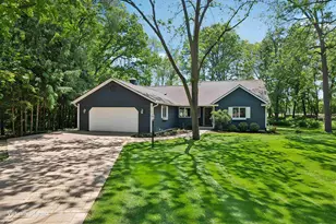 N70W26457 Thousand Oaks Dr, Sussex, WI 53089 - Photo 1