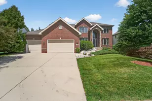 9202 Settlers Rd, Madison, WI 53717 - Photo 1