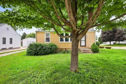 426 Hillcrest Drive, Sun Prairie, WI 53590 - Photo 1