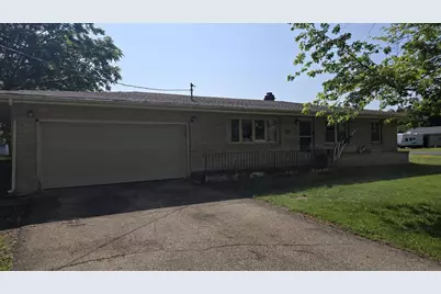 3005 E Daffodil Lane, Beloit, WI 53511 - Photo 1