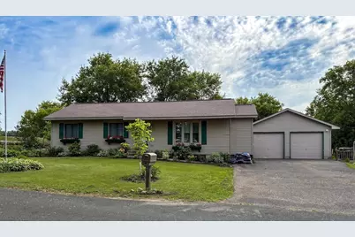 1420 Ridgeway Street, Hammond, WI 54015 - Photo 1