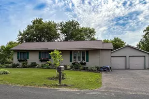 1420 Ridgeway St, Hammond, WI 54015 - Photo 1