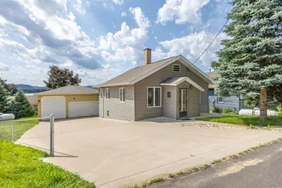 302 Walnut Street, Genoa, WI 54632 - Photo 1