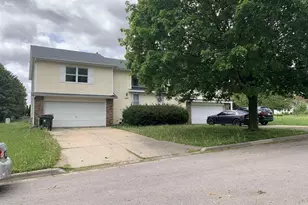 1627 Rustic Dr, Sun Prairie, WI 53590 - Photo 1