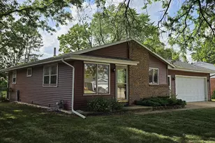 1844 Garden Dr, Janesville, WI 53546 - Photo 1