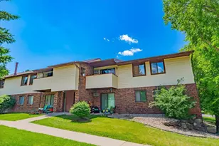 825 N Gammon Rd, Madison, WI 53717 - Photo 1