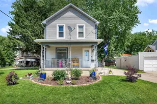 305 N Lincoln Ave, Beaver Dam, WI 53916 - Photo 1