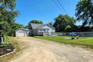 25258 Foothill Ave, Tomah, WI 54660 - Photo 1
