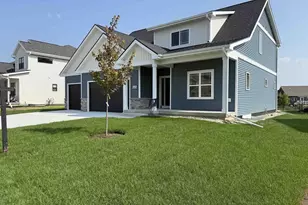 1273 Stonehaven Dr, Sun Prairie, WI 53590 - Photo 1