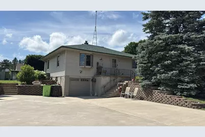 16 Young Street, Waupun, WI 53963 - Photo 1