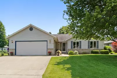 4338 E Fieldcrest Drive, Janesville, WI 53546 - Photo 1