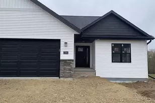 712 N Main St, Fall River, WI 53932 - Photo 1