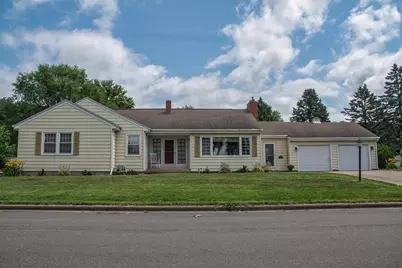 601 W Front Street, Cassville,  53806 - Photo 1