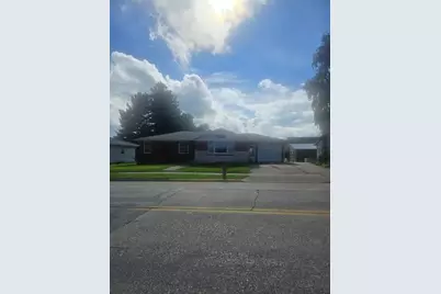 901 S Main Street, Cuba City,  53807 - Photo 1