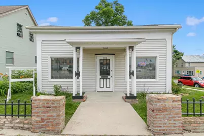 402 Ash Street, Baraboo, WI 53913 - Photo 1