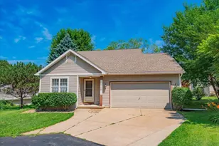 5158 Ridge Oak Dr, Madison, WI 53704 - Photo 1