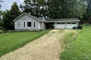 1702 E Rd 4, Edgerton, WI 53534 - Photo 1