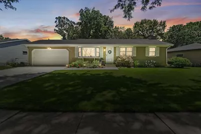 1813 Paso Roble Way, Madison, WI 53716 - Photo 1