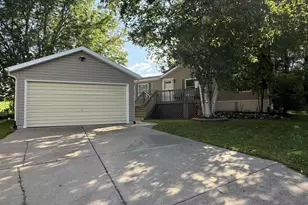 40 Fawn Dr, Lake Delton, WI 53965 - Photo 1