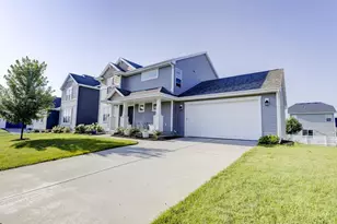 985 Griffin Way, DeForest, WI 53532 - Photo 1