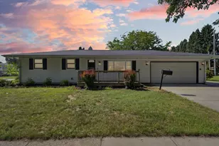 2107 Purvis Ave, Janesville, WI 53548 - Photo 1