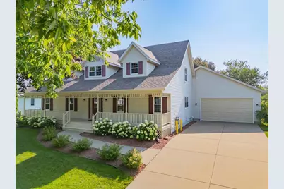 721 S 2nd Street, Mount Horeb, WI 53572 - Photo 1