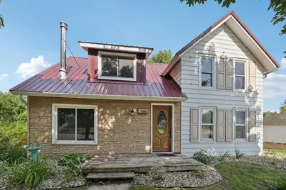 155 Academy Street, Poynette, WI 53955 - Photo 1