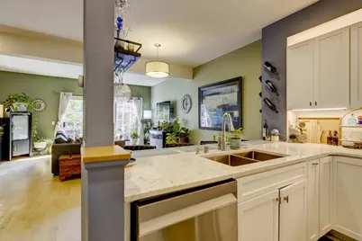 140 S Hancock Street #B, Madison, WI 53703 - Photo 1