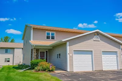 455 Bowlavard Avenue #4, Belleville, WI 53508 - Photo 1