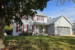 118 Briar Crest St, Madison, WI 53704 - Photo 1