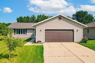 4043 Bordeaux Dr, Janesville, WI 53546 - Photo 1