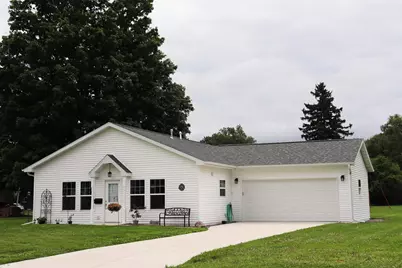 1811 Wolcott Street, Janesville, WI 53546 - Photo 1