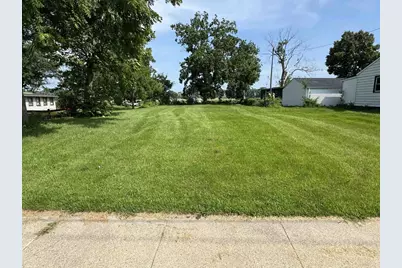 606 W Delavan Drive, Janesville, WI 53546 - Photo 1