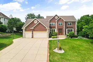 W271N2631 Orchard Ln, Pewaukee, WI 53072 - Photo 1