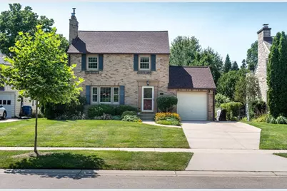 151 Lakewood Boulevard, Madison, WI 53704 - Photo 1