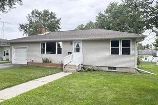 210 Pleasant Ave, Waupun, WI 53963 - Photo 1